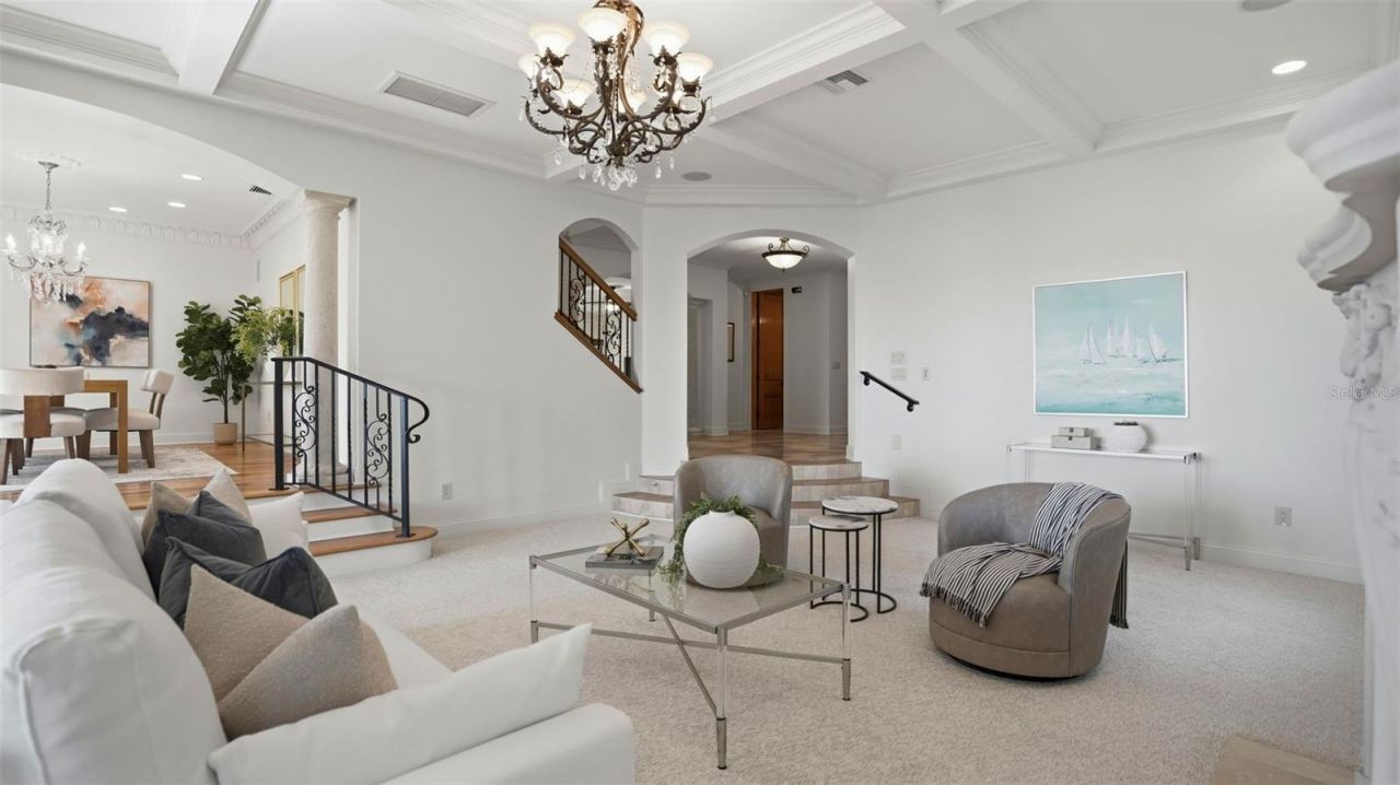 6755 30th Street S, Saint Petersburg, FL 33712 Photo