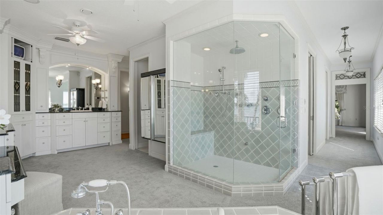 6755 30th Street S, Saint Petersburg, FL 33712 Photo