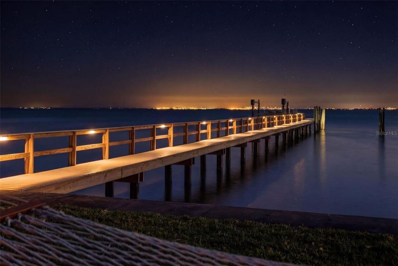 6755 30th Street S, Saint Petersburg, FL 33712 Photo