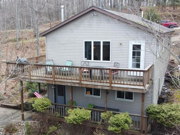 W16468 S HILBERT DRIVE, Armstrong Creek, WI 54103