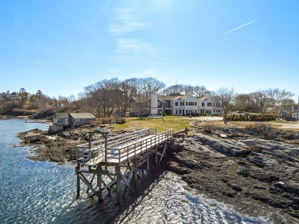 1951 Harpswell Island Road, Harpswell, ME 04003