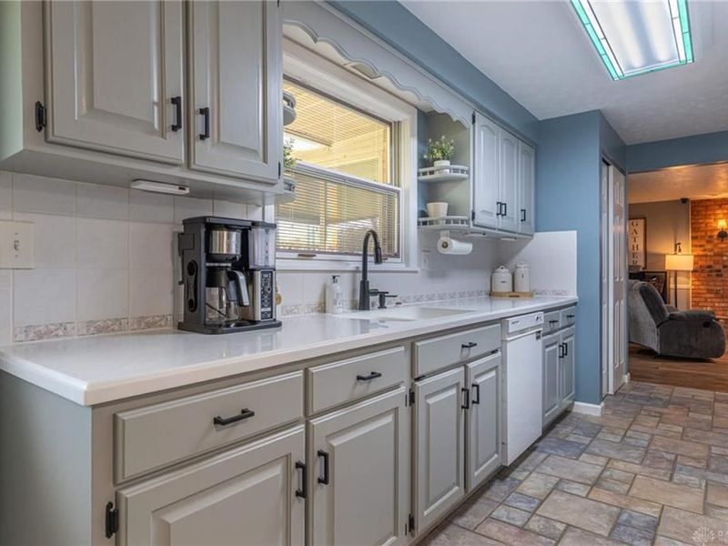 5385 Royalwood Drive, Centerville, OH 45429 Photo 11