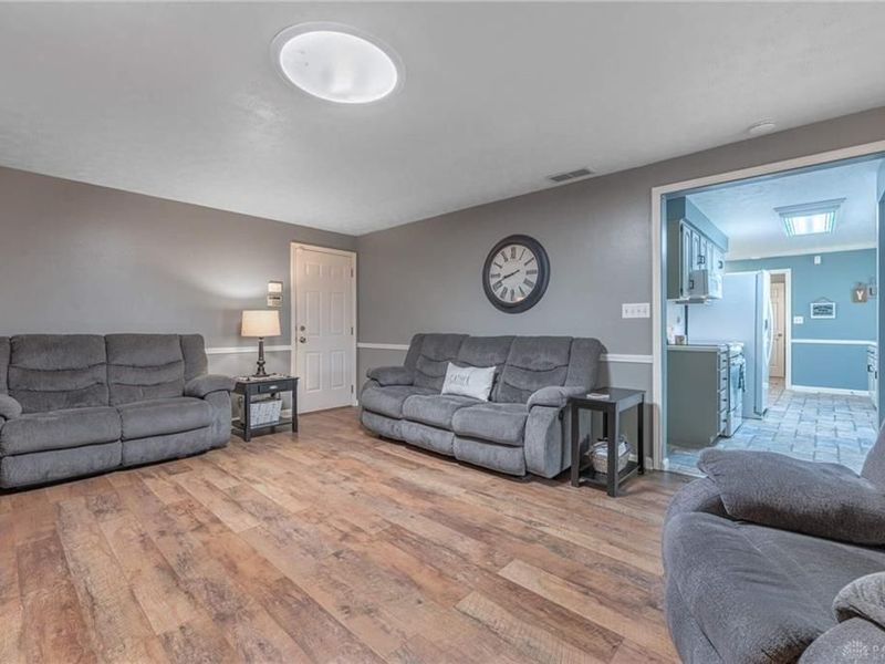 5385 Royalwood Drive, Centerville, OH 45429 Photo 16