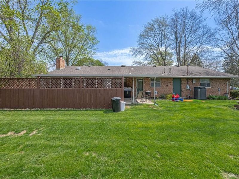 5385 Royalwood Drive, Centerville, OH 45429 Photo 32