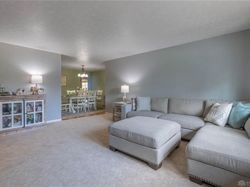 5385 Royalwood Drive, Centerville, OH 45429 Photo 4