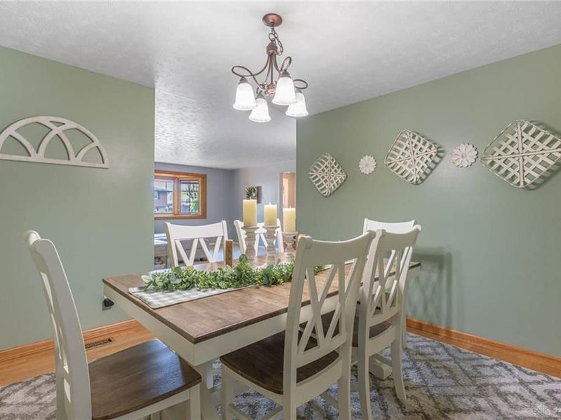 5385 Royalwood Drive, Centerville, OH 45429 Photo 6