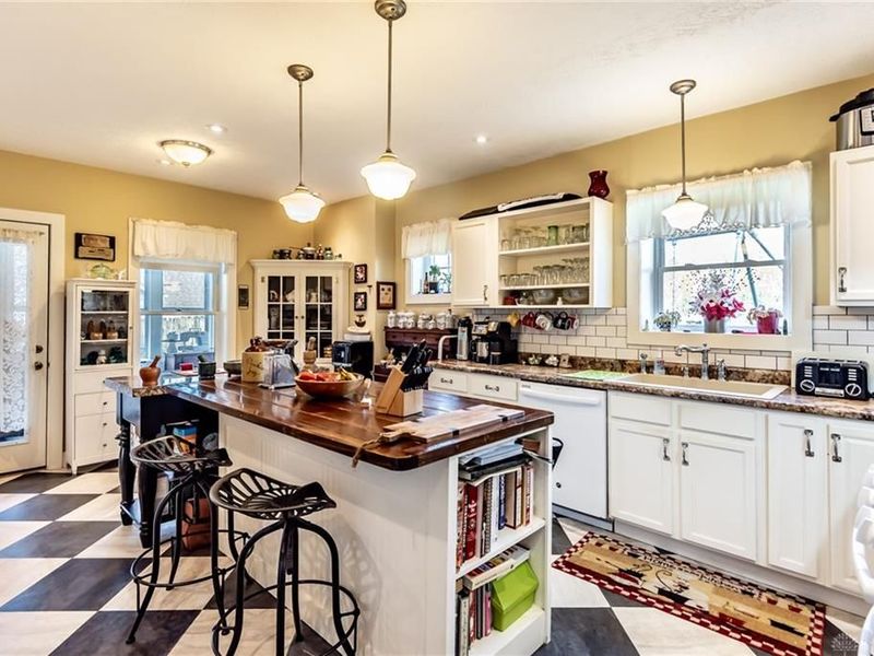 129 N Main Street, Waynesville, OH 45068 Photo 16