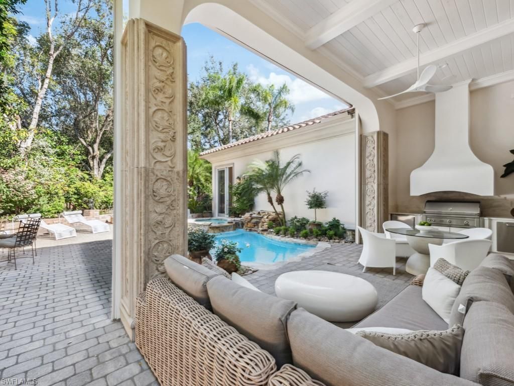 15627 Villoresi Way, Naples, FL 34110 Photo