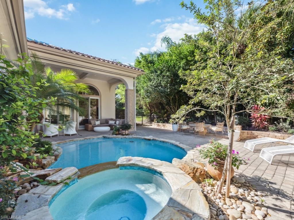 15627 Villoresi Way, Naples, FL 34110 Photo