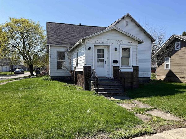1503 W Monroe Street, Decatur, IN 46733