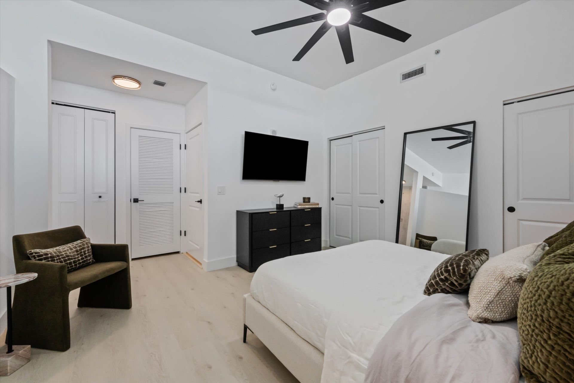 300 S Australian Avenue, Unit 1116, West Palm Beach, FL 33401 Photo