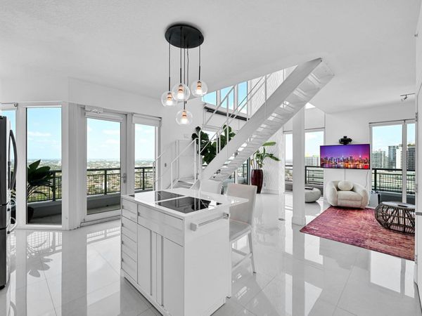 60 SW 13th Street, Unit 4013, Miami, FL 33130