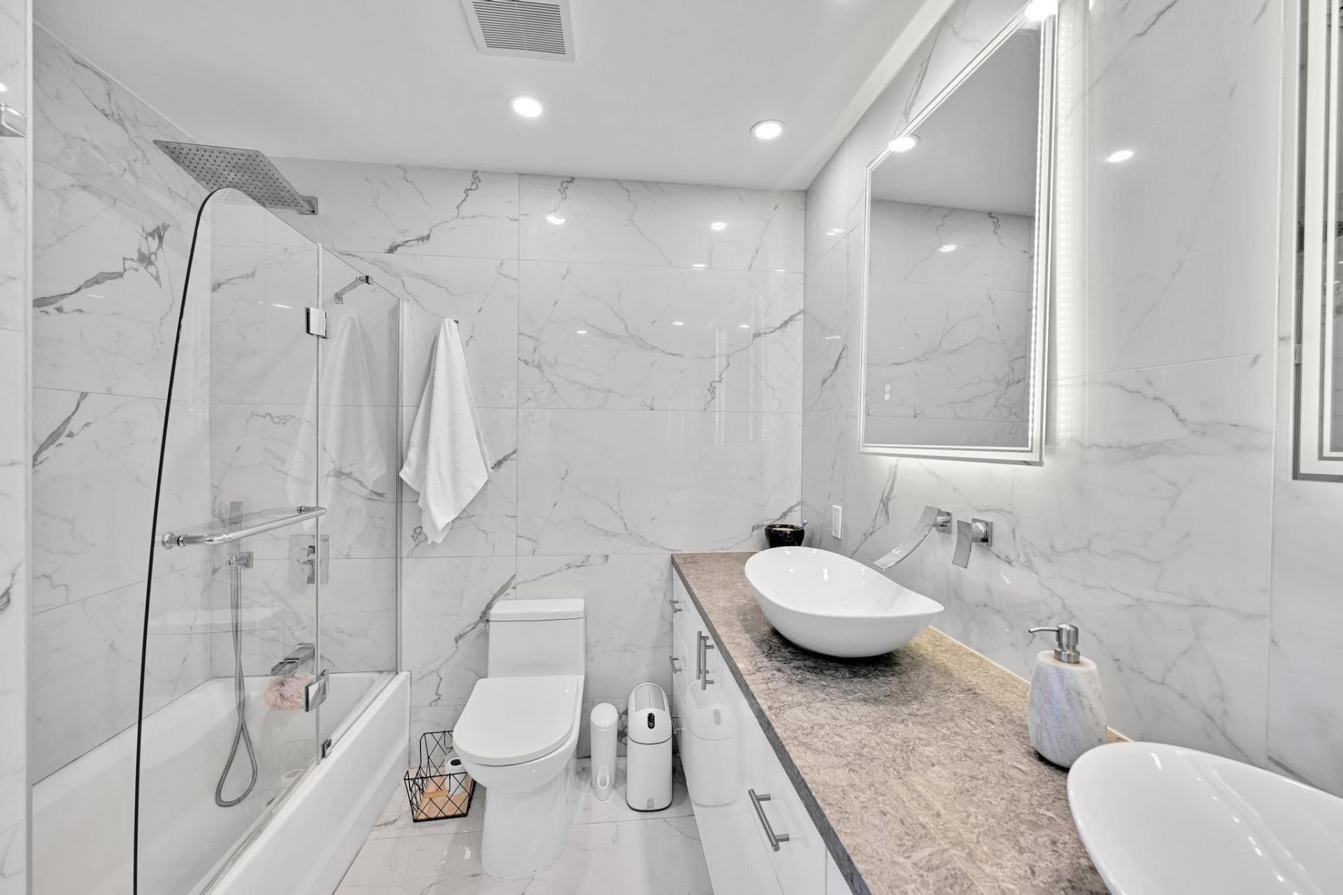 60 SW 13th Street, Unit 4013, Miami, FL 33130 Photo