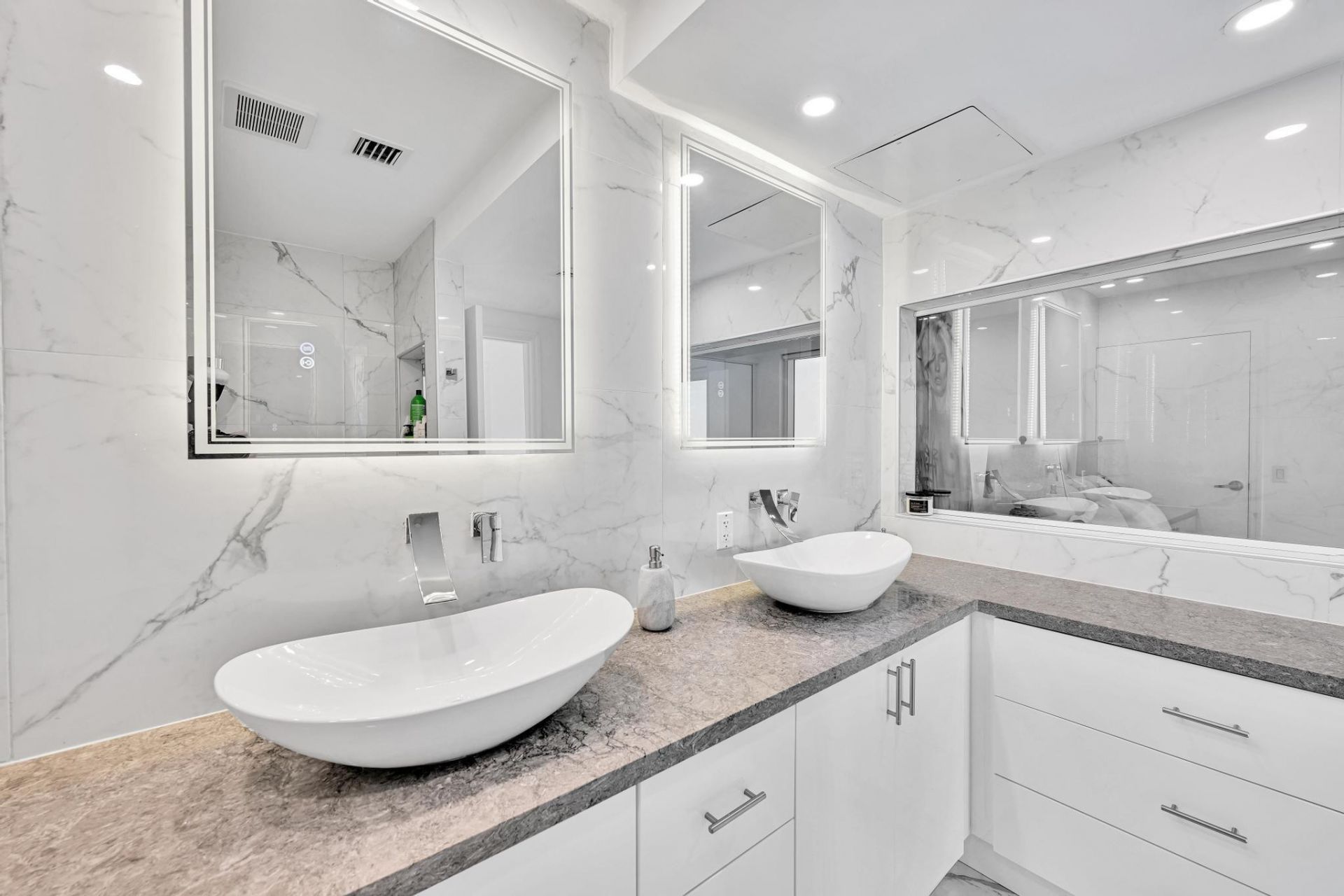 60 SW 13th Street, Unit 4013, Miami, FL 33130 Photo