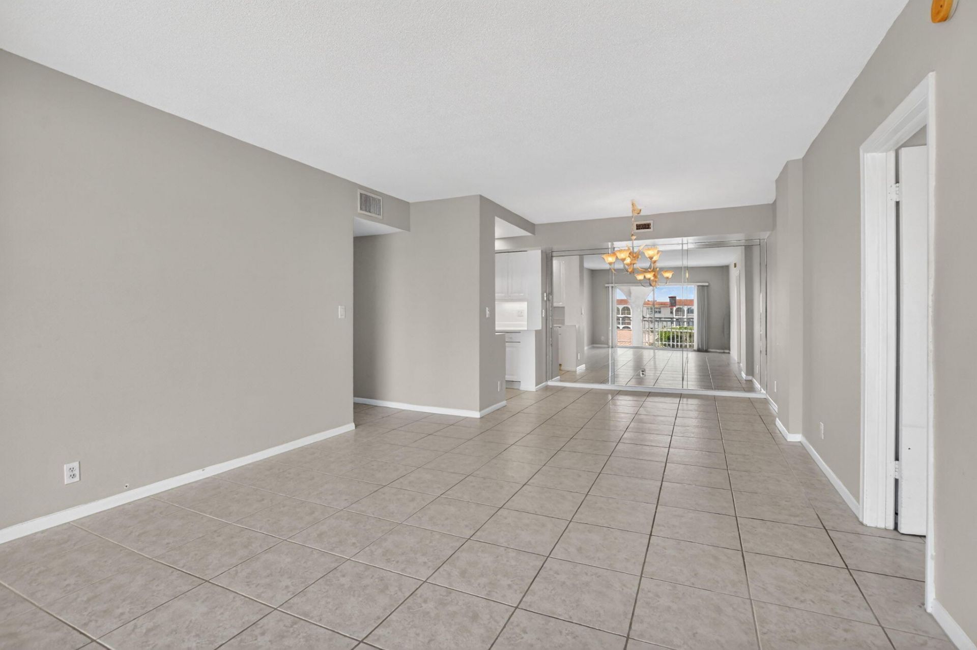 250 NE 20th Street, Unit 5220, Boca Raton, FL 33431 Photo