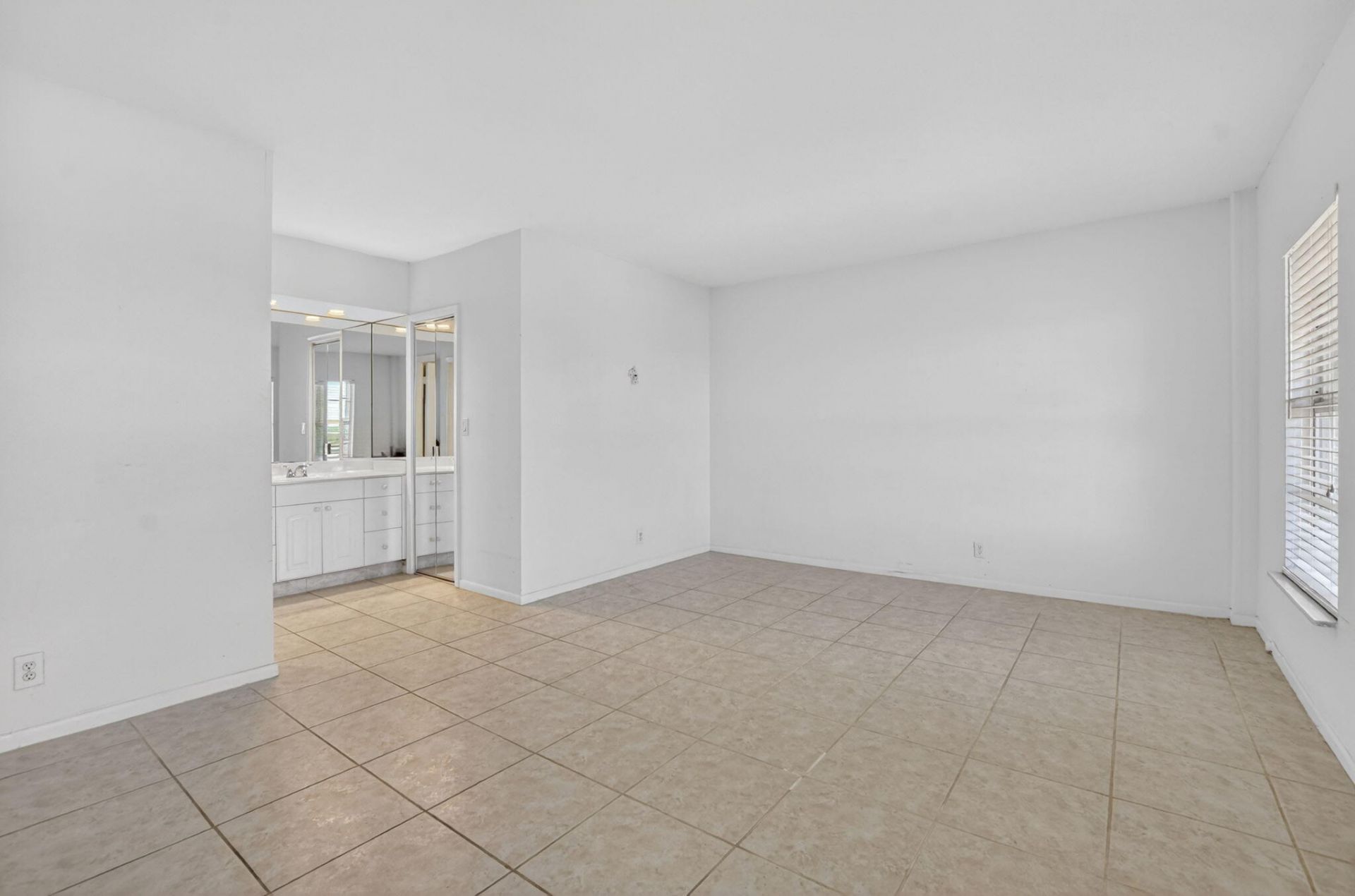 250 NE 20th Street, Unit 5220, Boca Raton, FL 33431 Photo