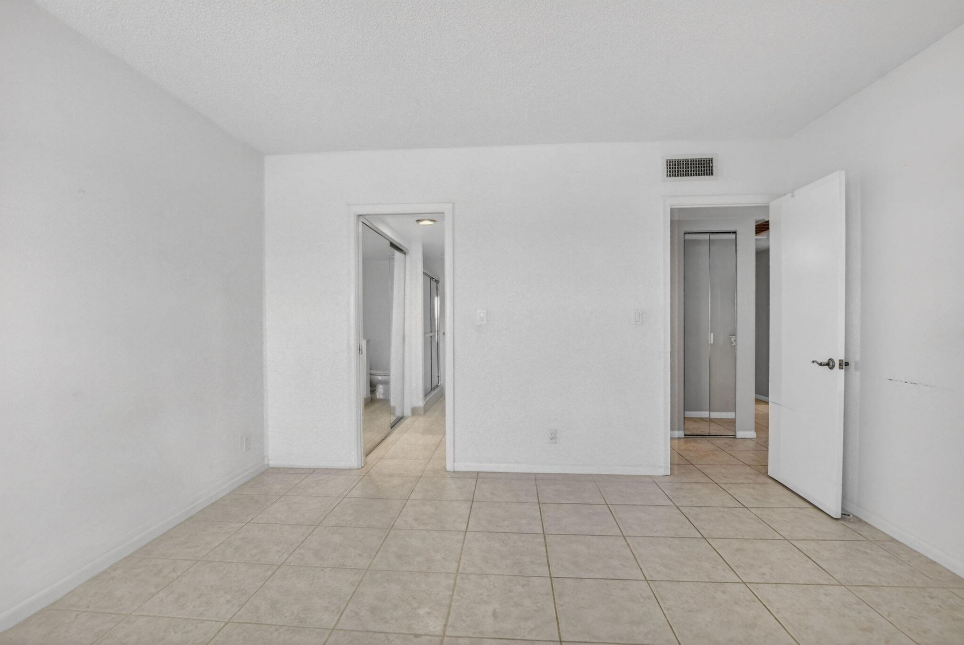 250 NE 20th Street, Unit 5220, Boca Raton, FL 33431 Photo