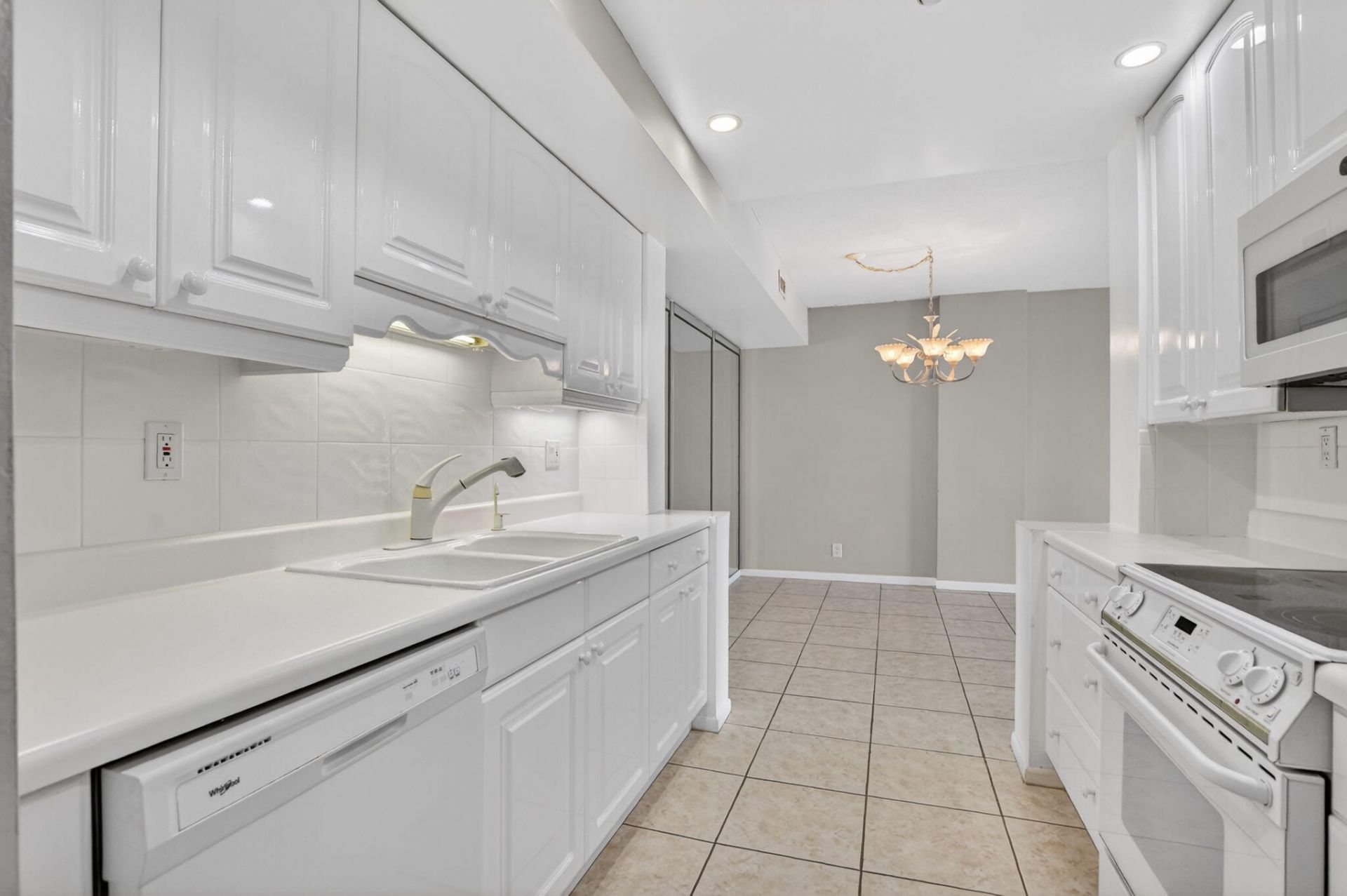 250 NE 20th Street, Unit 5220, Boca Raton, FL 33431 Photo