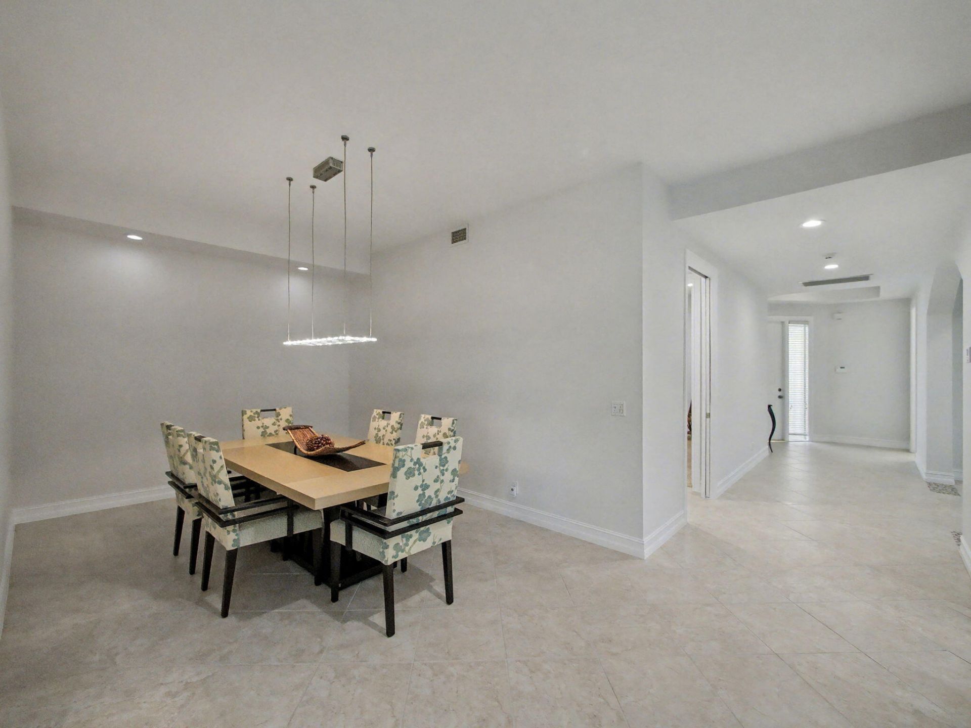 123 Palm Bay Terrace, Unit A, Palm Beach Gardens, FL 33418 Photo