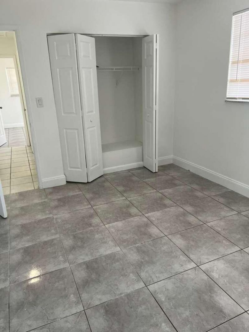 3631 NW 33rd Avenue, Lauderdale Lakes, FL 33309 Photo