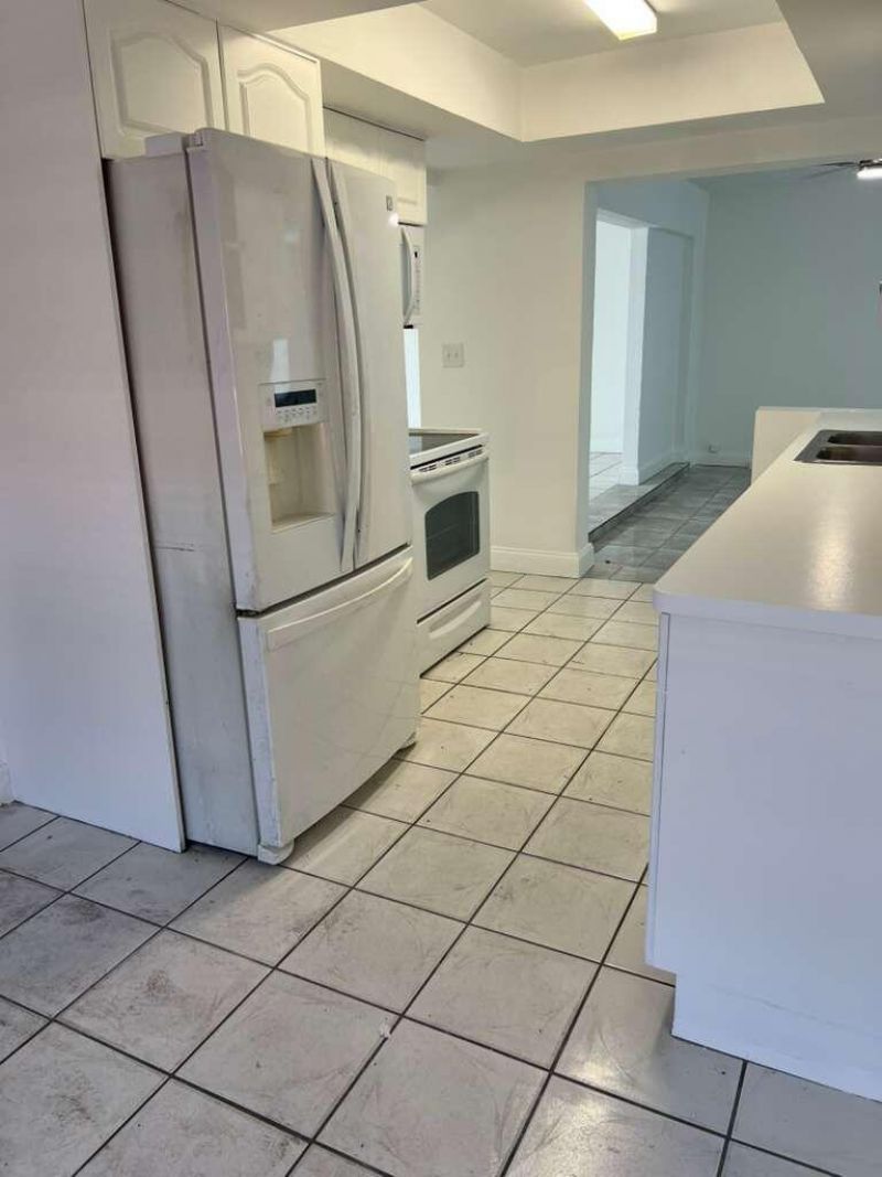 3631 NW 33rd Avenue, Lauderdale Lakes, FL 33309 Photo