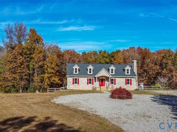 425 Starview Lane, Gum Spring, VA 23065