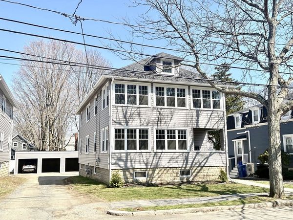 6 Walnut St, Unit 2, Wakefield, MA 01880