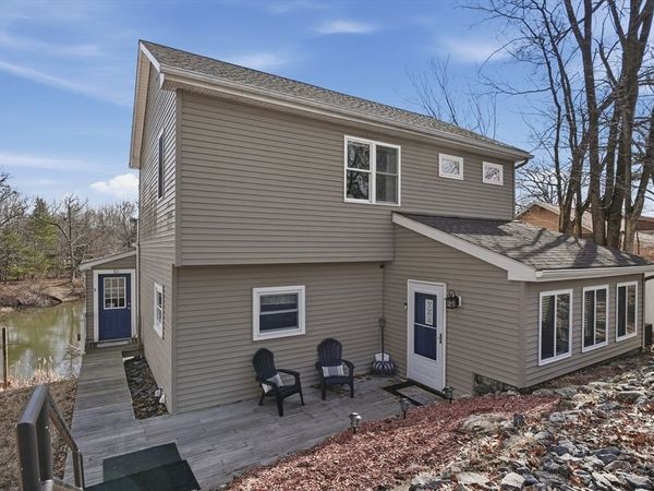 5 Pineland Avenue, Worcester, MA 01604