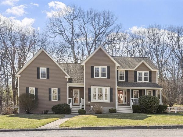 97 Bernice Ave, Leominster, MA 01453