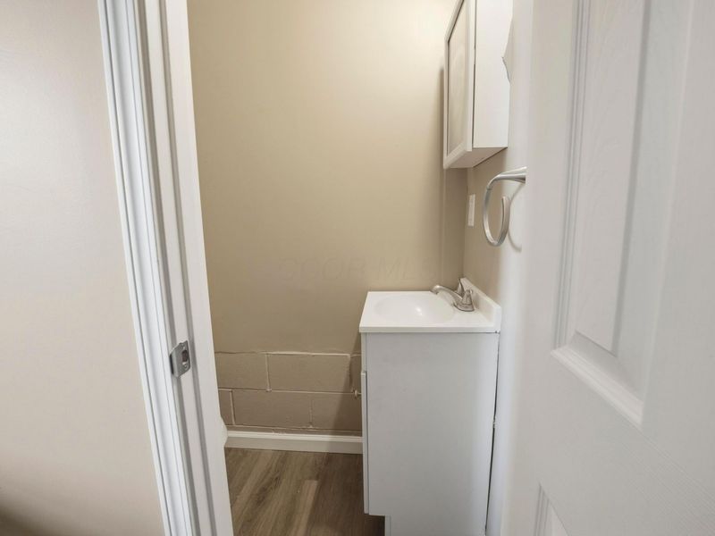 455 Barnett Road, Columbus, OH 43213 Photo 17