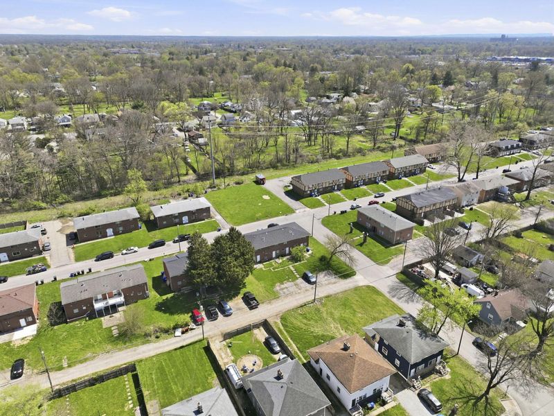 455 Barnett Road, Columbus, OH 43213 Photo 32