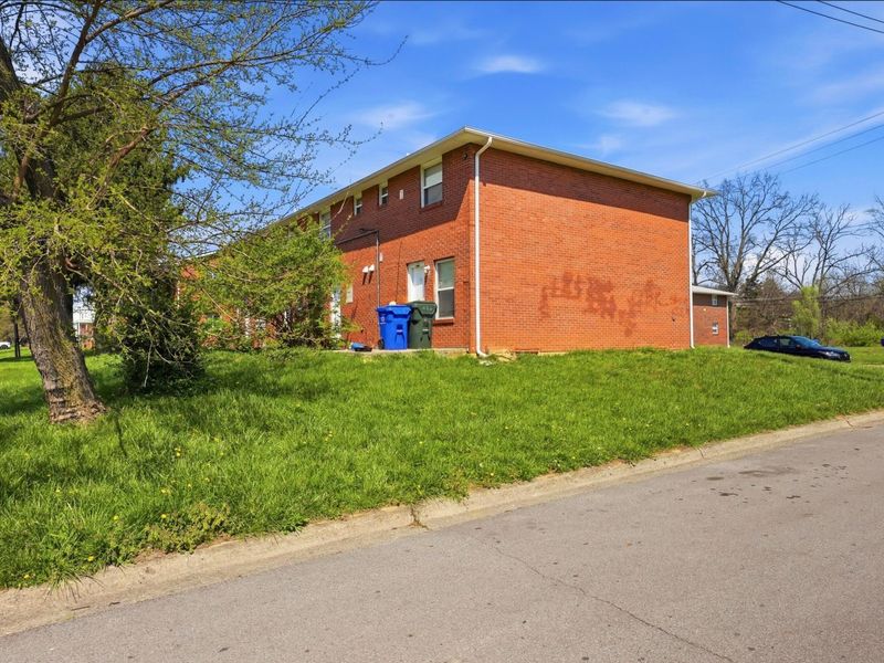 455 Barnett Road, Columbus, OH 43213 Photo 6