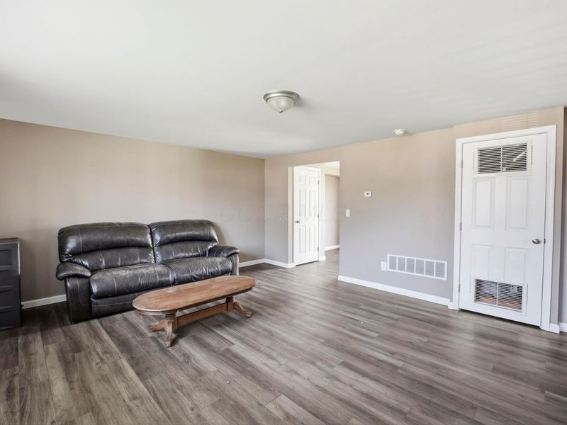 441-447 Barnett Road, Columbus, OH 43213 Photo 5