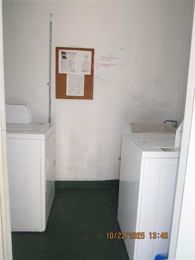 6730 Arbor Dr, Unit 208, Miramar, FL 33023 Photo