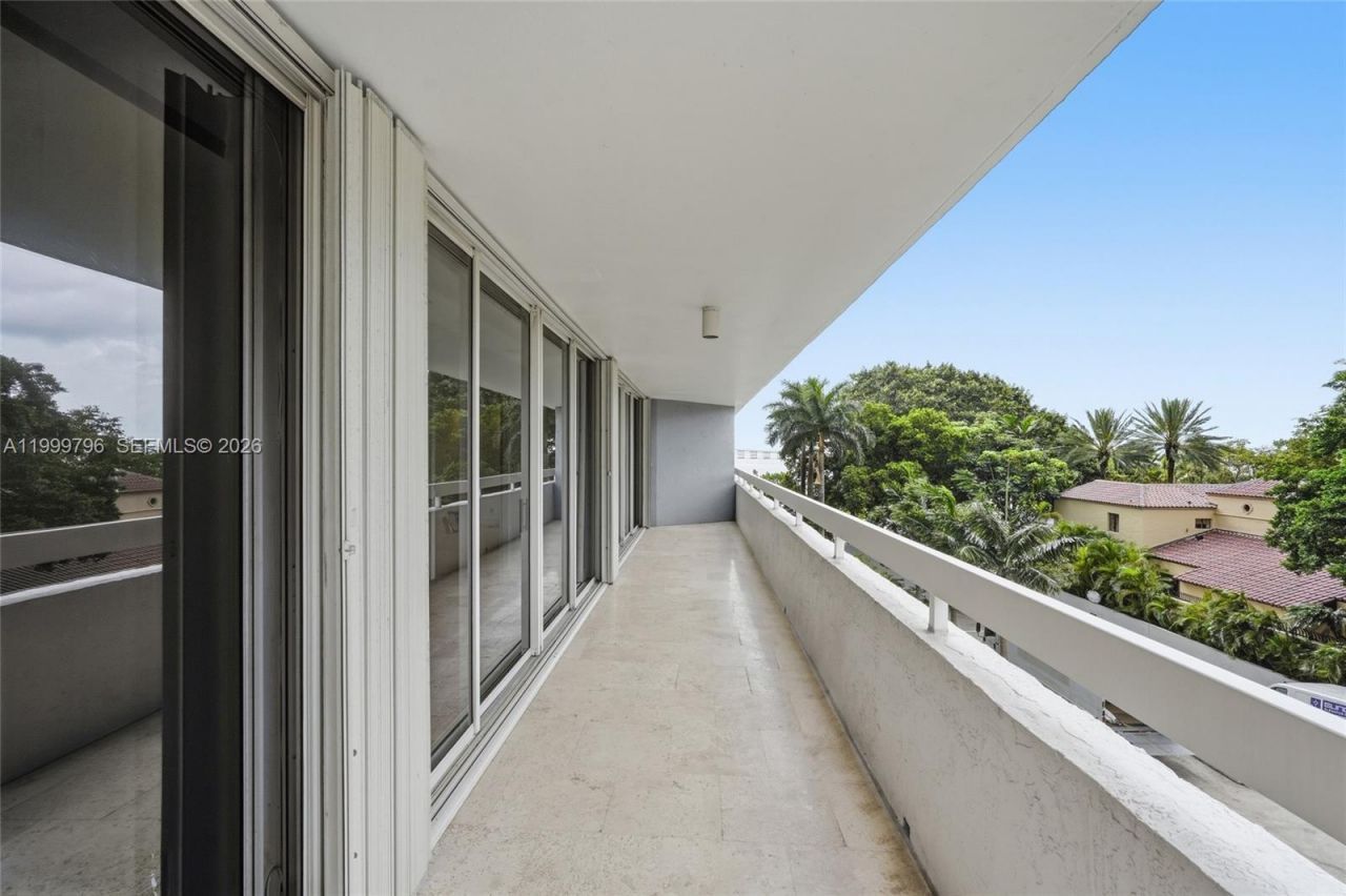 1627 Brickell Ave, Unit 603, Miami, FL 33129 Photo