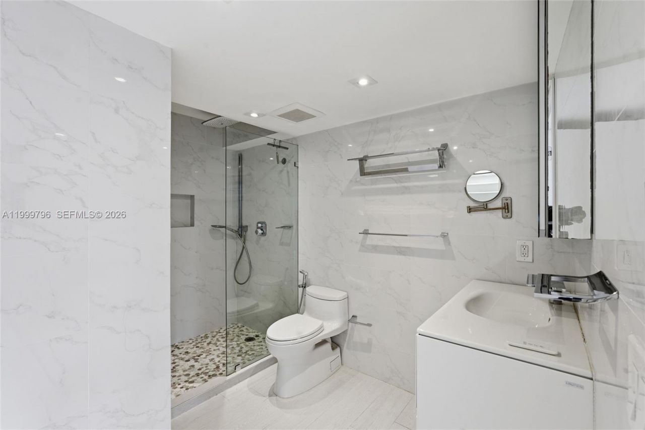 1627 Brickell Ave, Unit 603, Miami, FL 33129 Photo