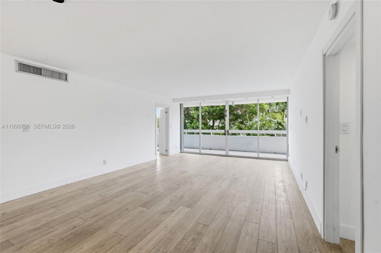 1627 Brickell Ave, Unit 603, Miami, FL 33129 Photo