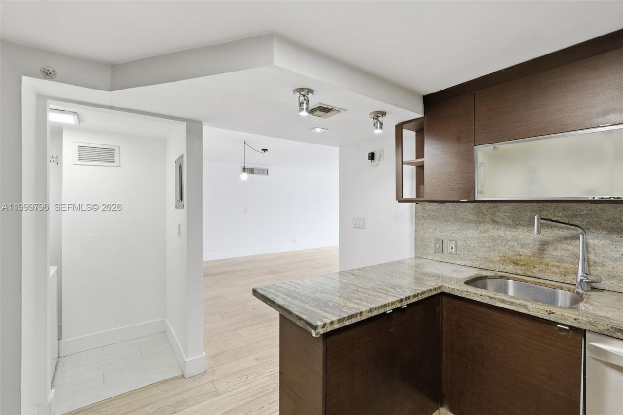 1627 Brickell Ave, Unit 603, Miami, FL 33129 Photo