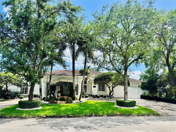 9494 SW 125th Ter , Miami, FL 33176