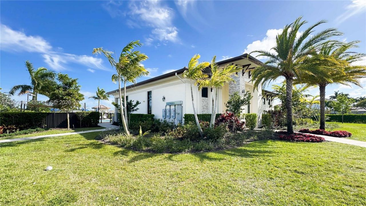 9949 SW 228th Ter, Miami, FL 33190 Photo