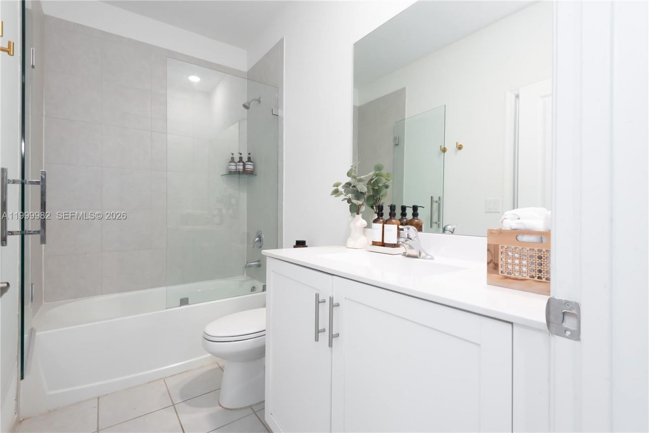 9949 SW 228th Ter, Miami, FL 33190 Photo