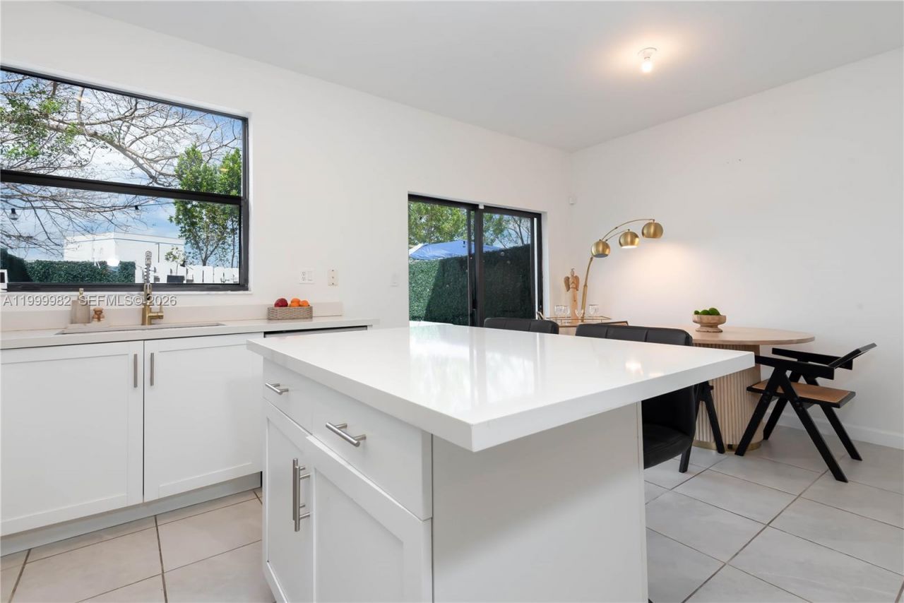 9949 SW 228th Ter, Miami, FL 33190 Photo