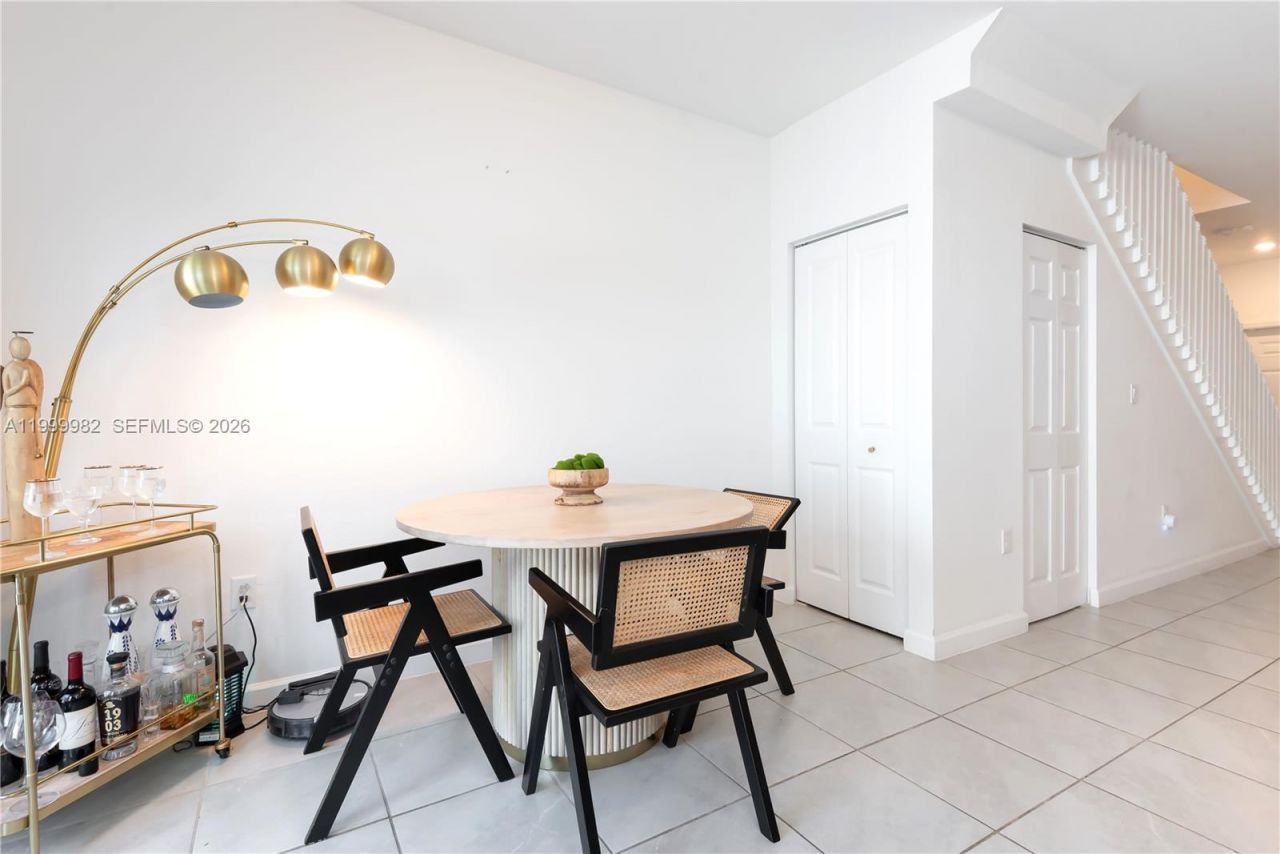 9949 SW 228th Ter, Miami, FL 33190 Photo