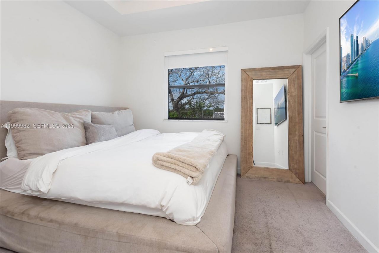 9949 SW 228th Ter, Miami, FL 33190 Photo