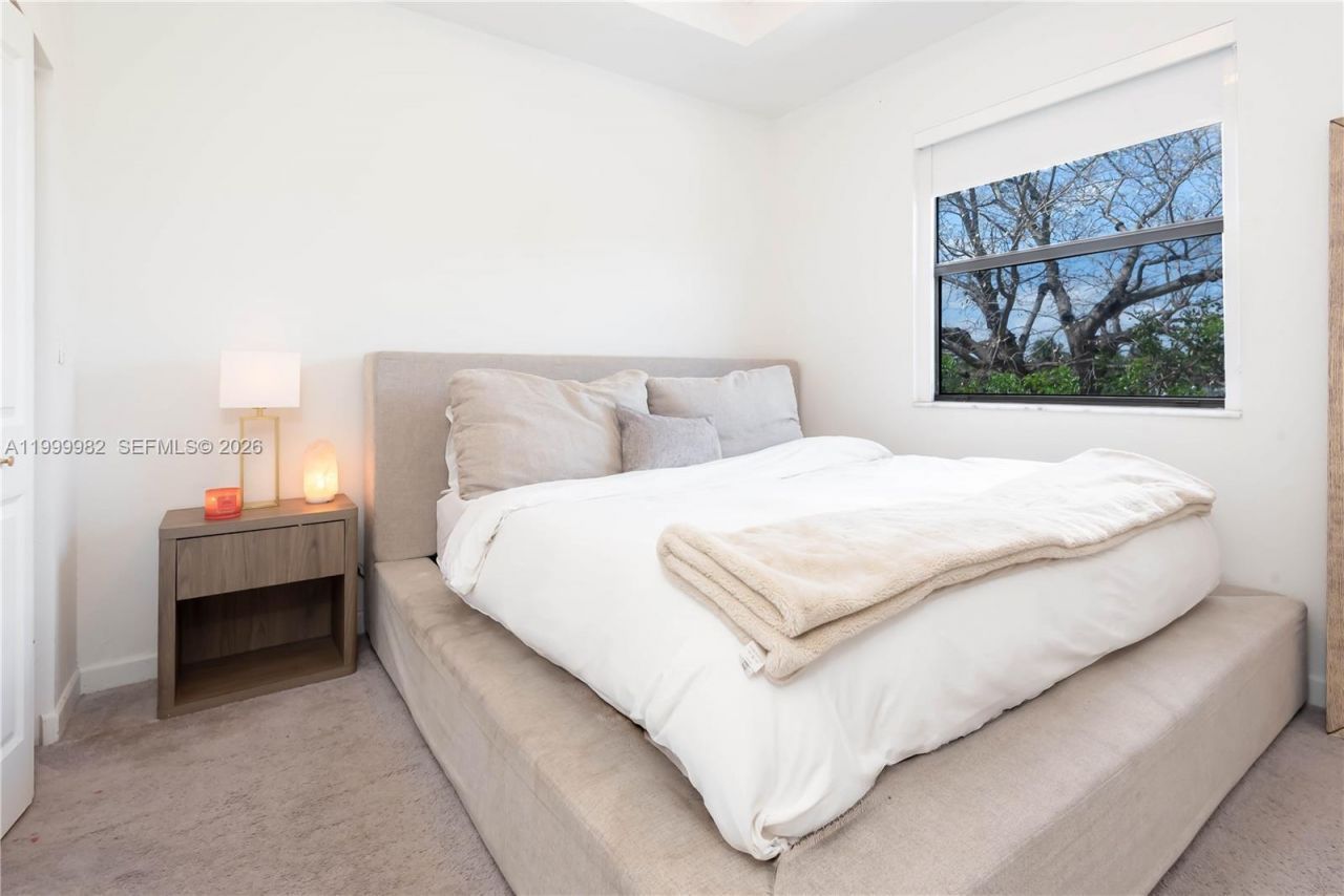 9949 SW 228th Ter, Miami, FL 33190 Photo