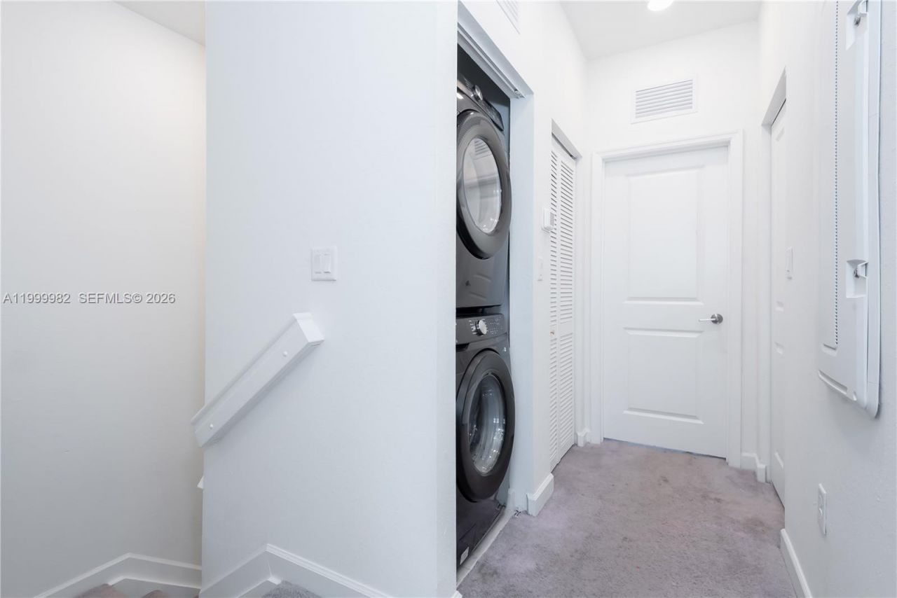 9949 SW 228th Ter, Miami, FL 33190 Photo