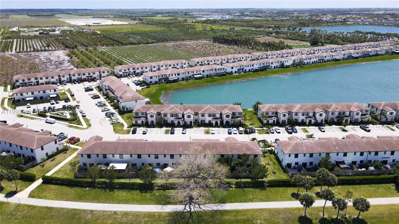 9949 SW 228th Ter, Miami, FL 33190 Photo