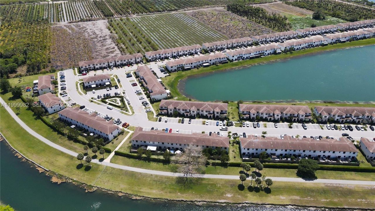 9949 SW 228th Ter, Miami, FL 33190 Photo