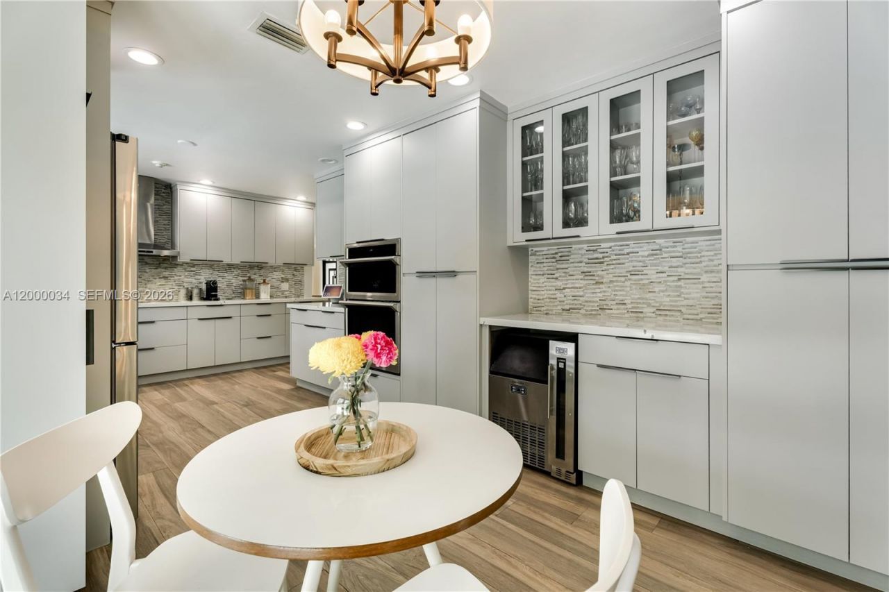 9511 SW 93rd St, Miami, FL 33176 Photo