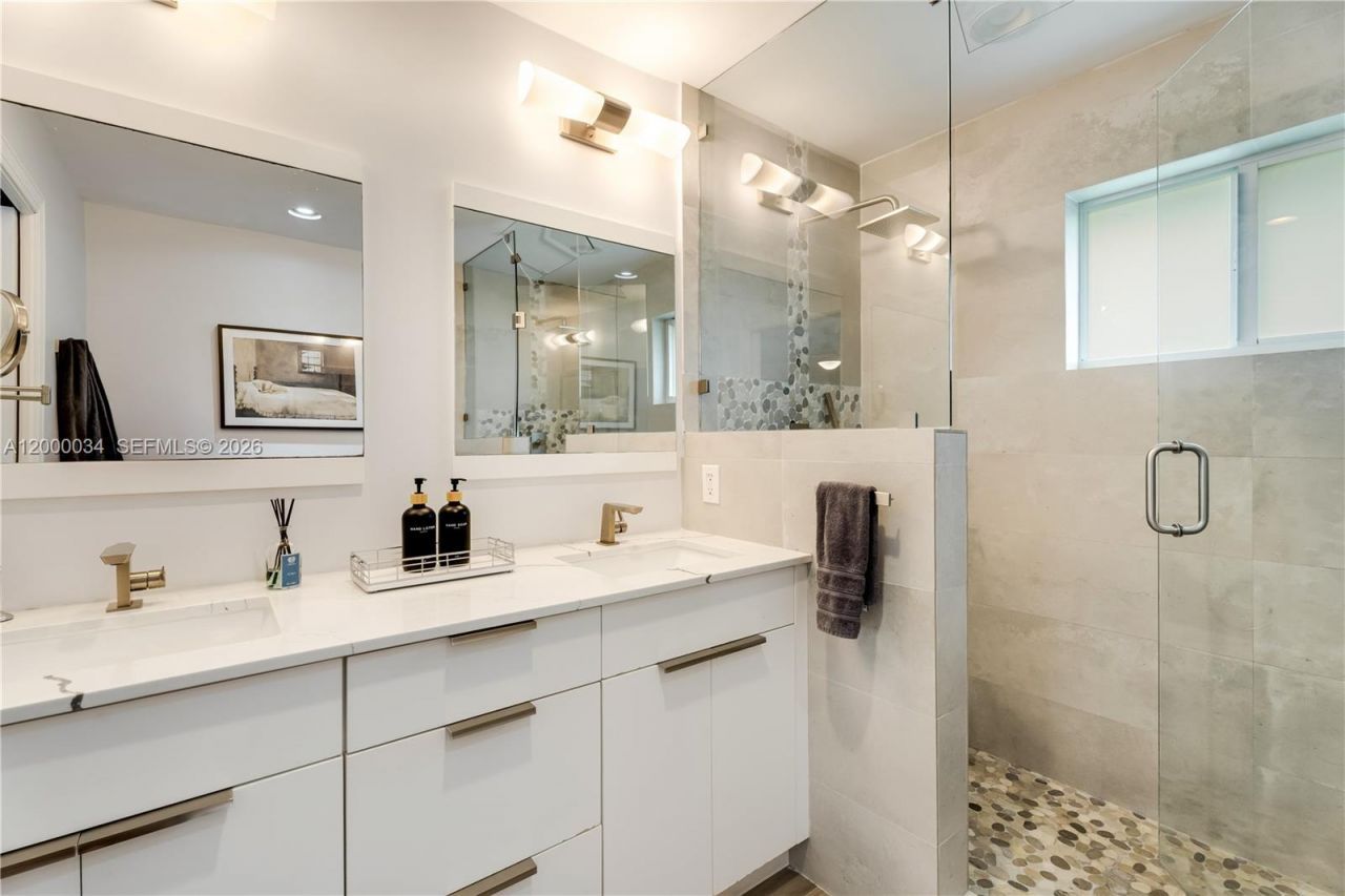 9511 SW 93rd St, Miami, FL 33176 Photo